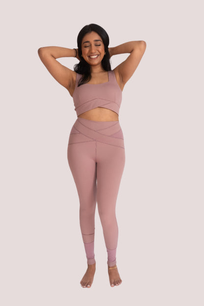 Queen of the Concrete Jungle - Leggings