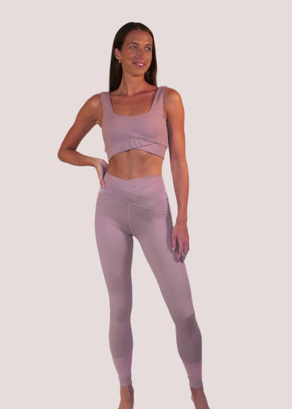 Queen of the Concrete Jungle - Leggings